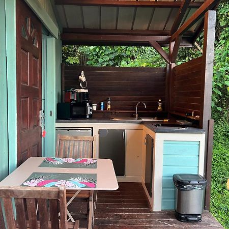Saint-Joseph Charmant Bungalow Avec Piscine מראה חיצוני תמונה