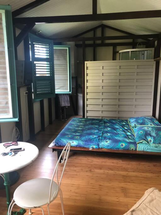 Saint-Joseph Charmant Bungalow Avec Piscine מראה חיצוני תמונה